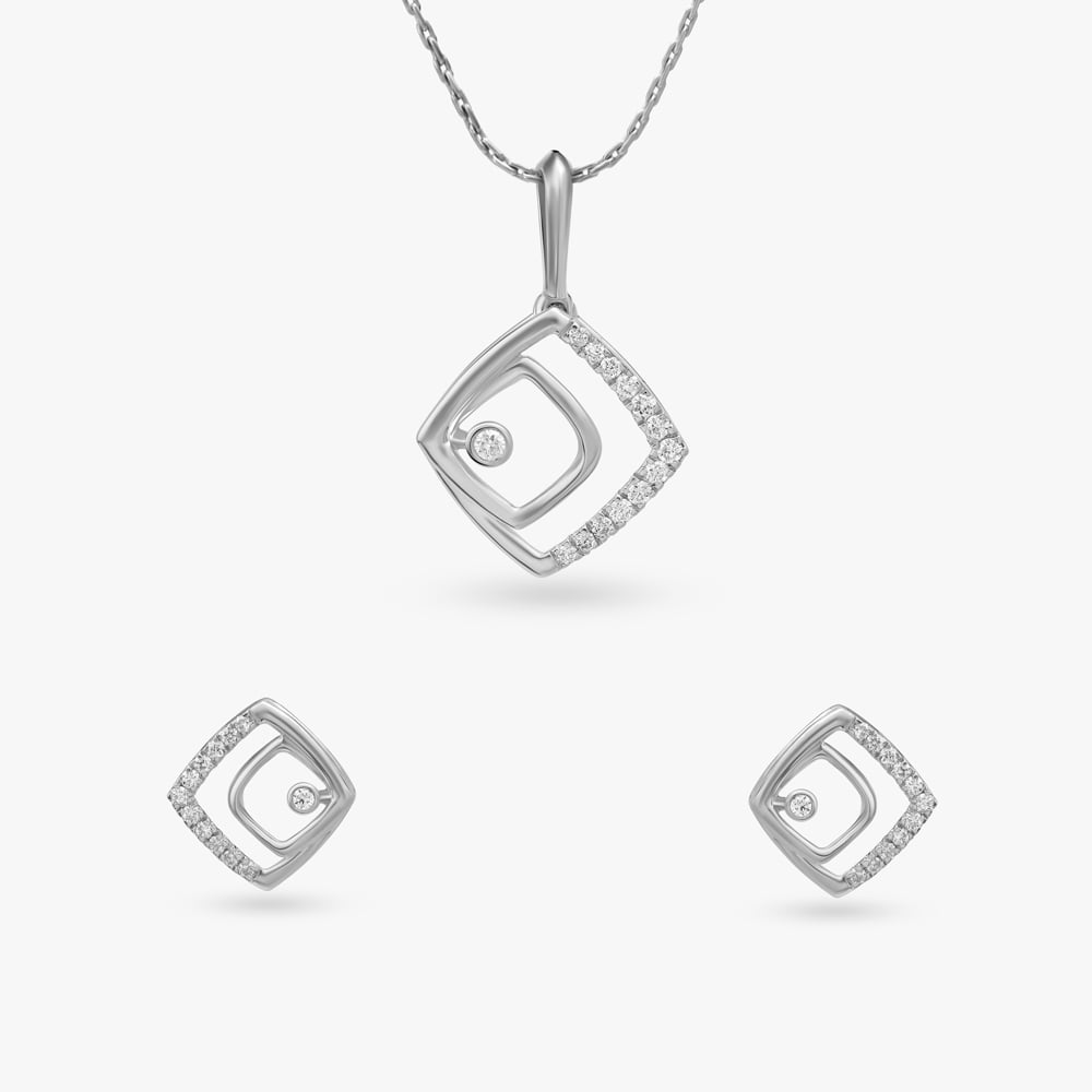 

Shimmering Maze Diamond Pendant and Necklace Set