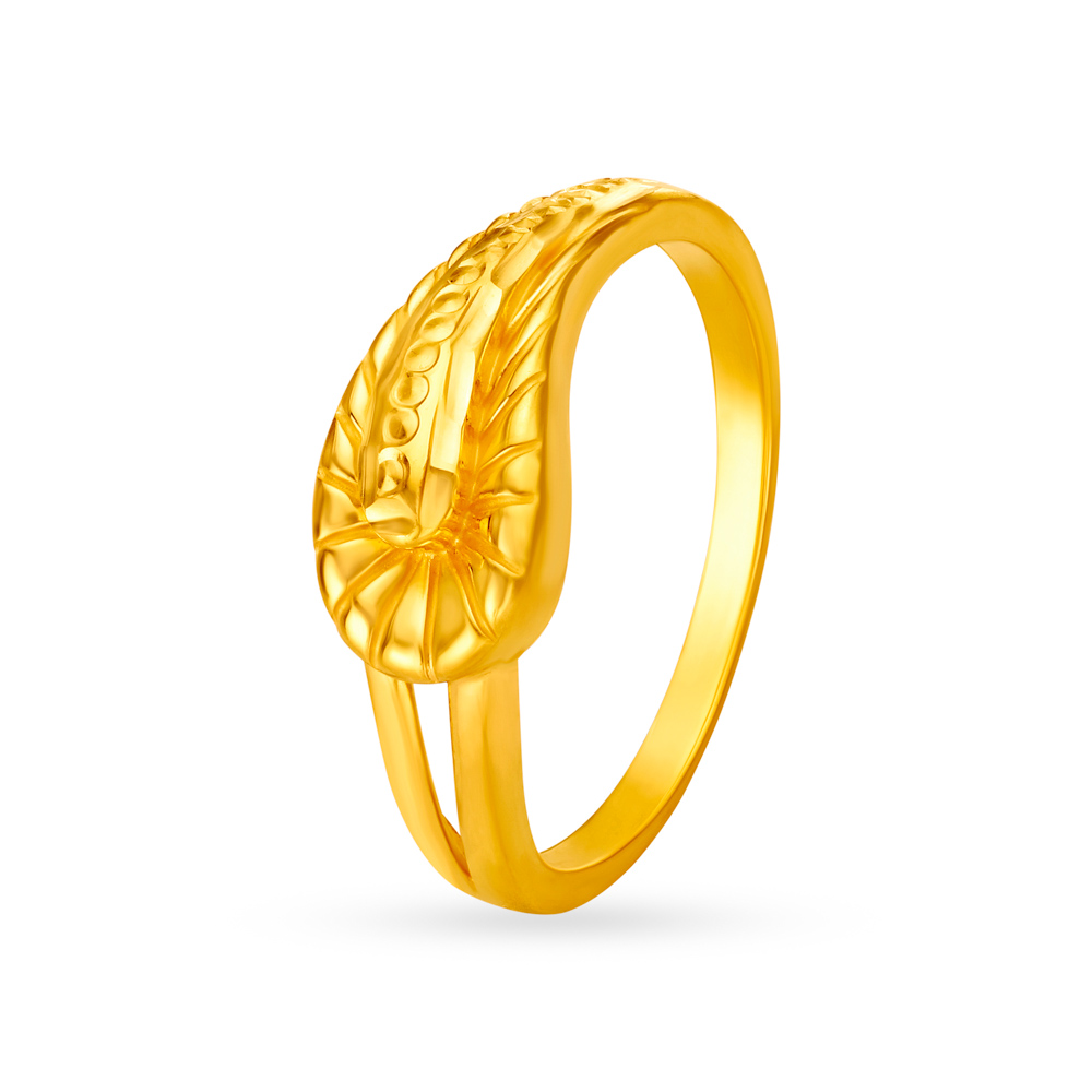 Artistic 22 Karat Yellow Gold Finger Ring,,hi-res image number null
