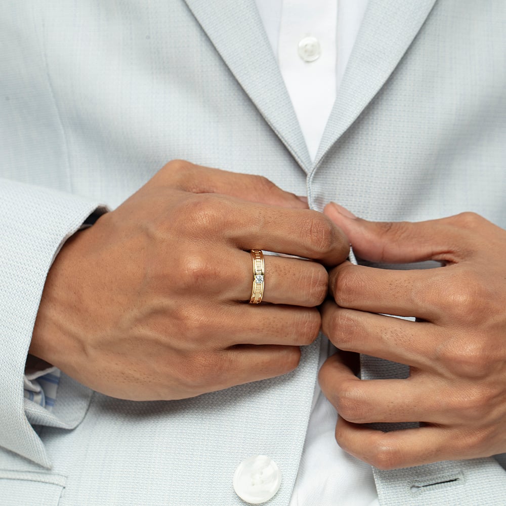 Gridlocked Style Gold & Diamond Finger Ring for Men,,hi-res image number null