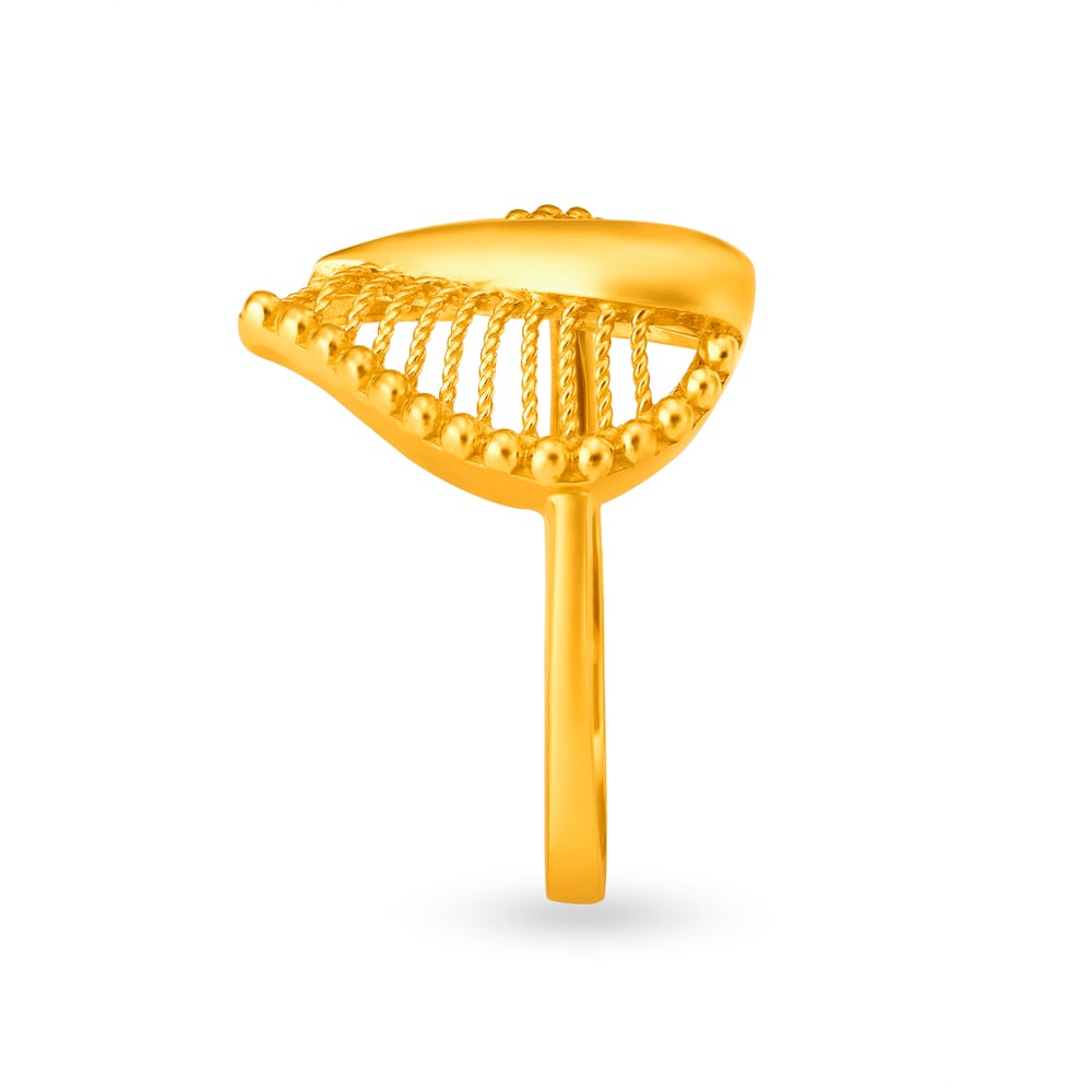 Regal Paisley 22 Karat Gold Finger Ring,,hi-res image number null