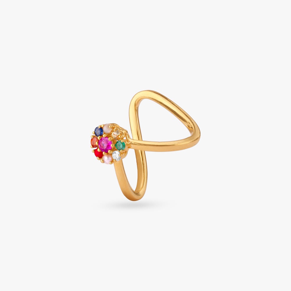 

Navaratna Vanki Diamond Ring