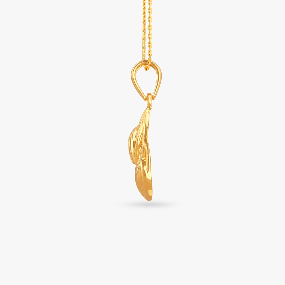 

Leaf Cascade Gold Pendant