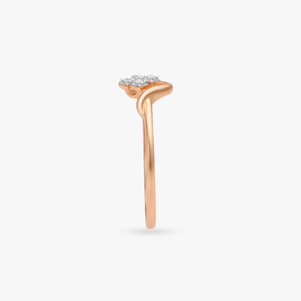 Chevron Crest Diamond Ring,,hi-res image number null