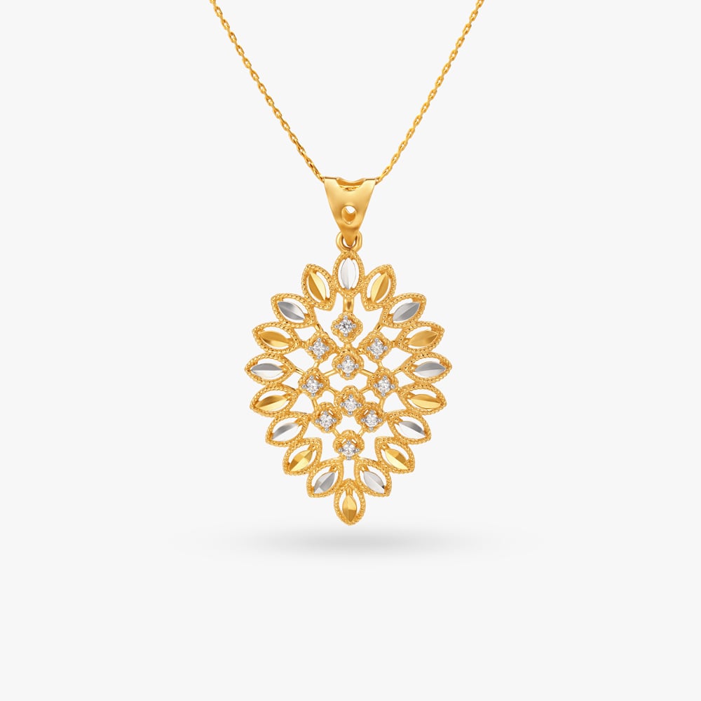 Resplendent Pendant,,hi-res image number null