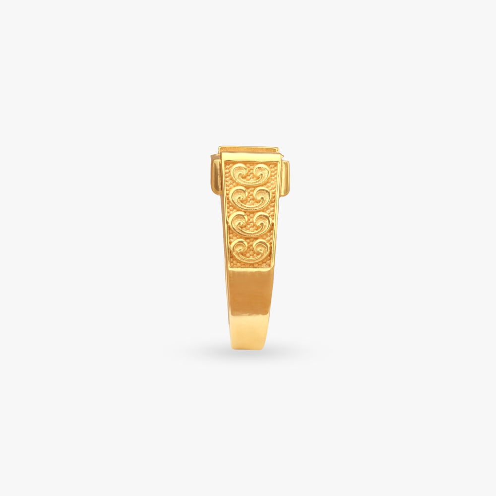 Royal Touch Gold Ring for Men,,hi-res image number null