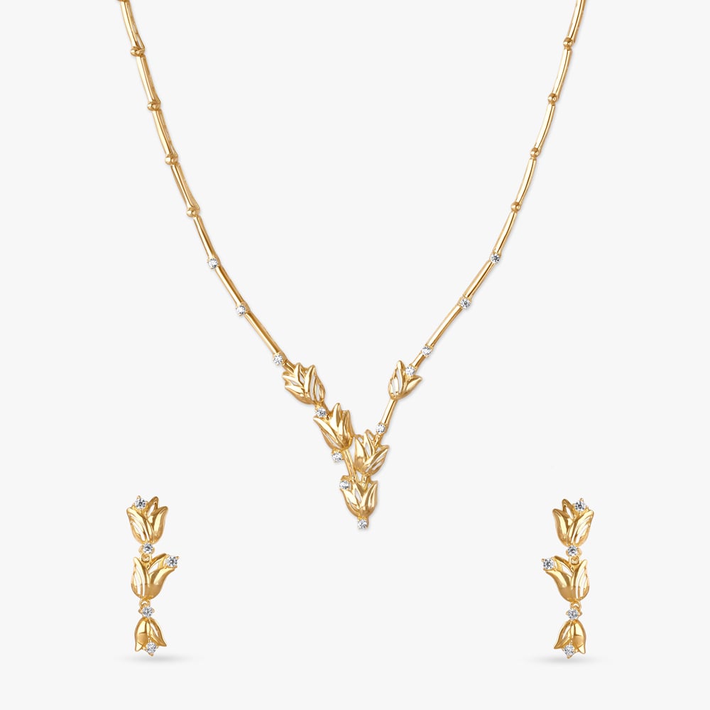 

Tulip Whisper Gold Necklace Set