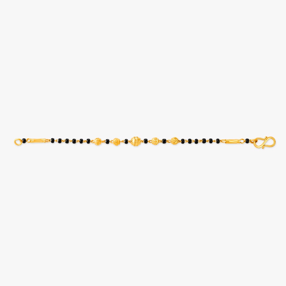 Stylish Black and Carved Gold Bead Bracelet,,hi-res image number null