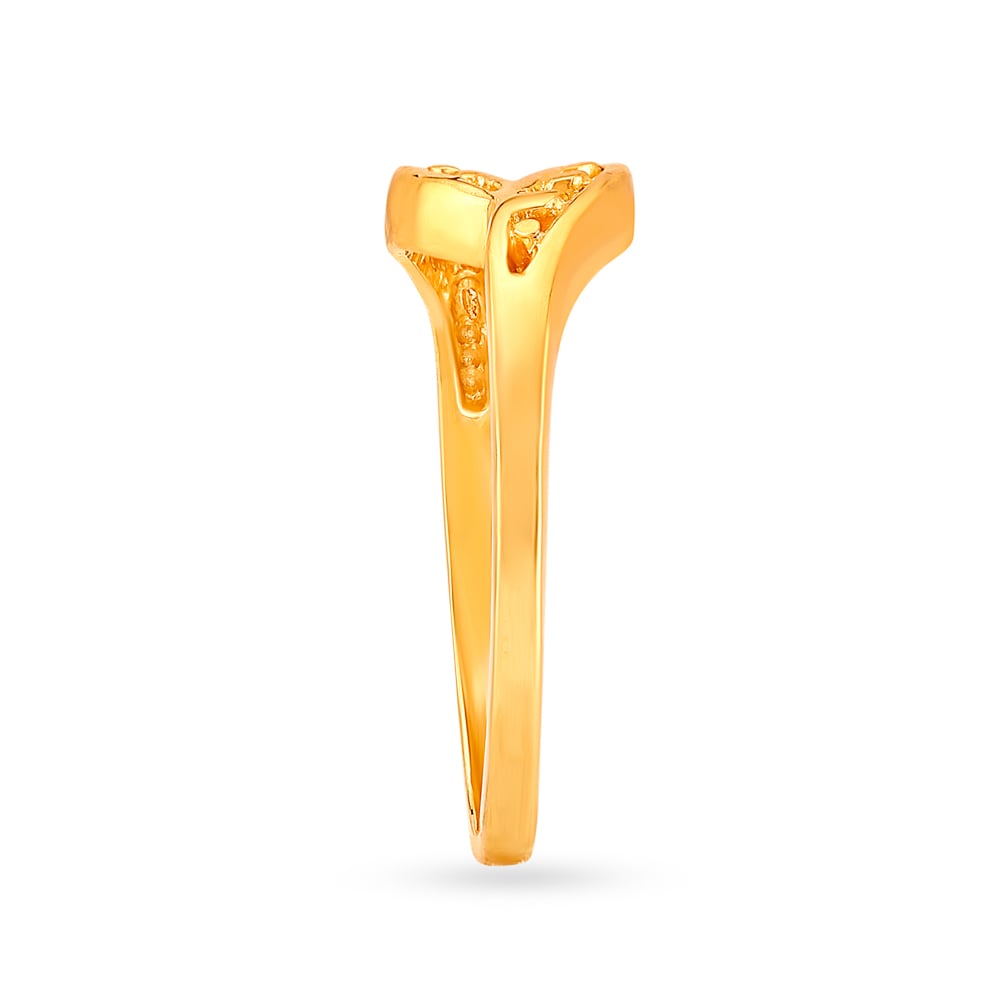 Leaf Pattern Sleek Gold Finger Ring,,hi-res image number null