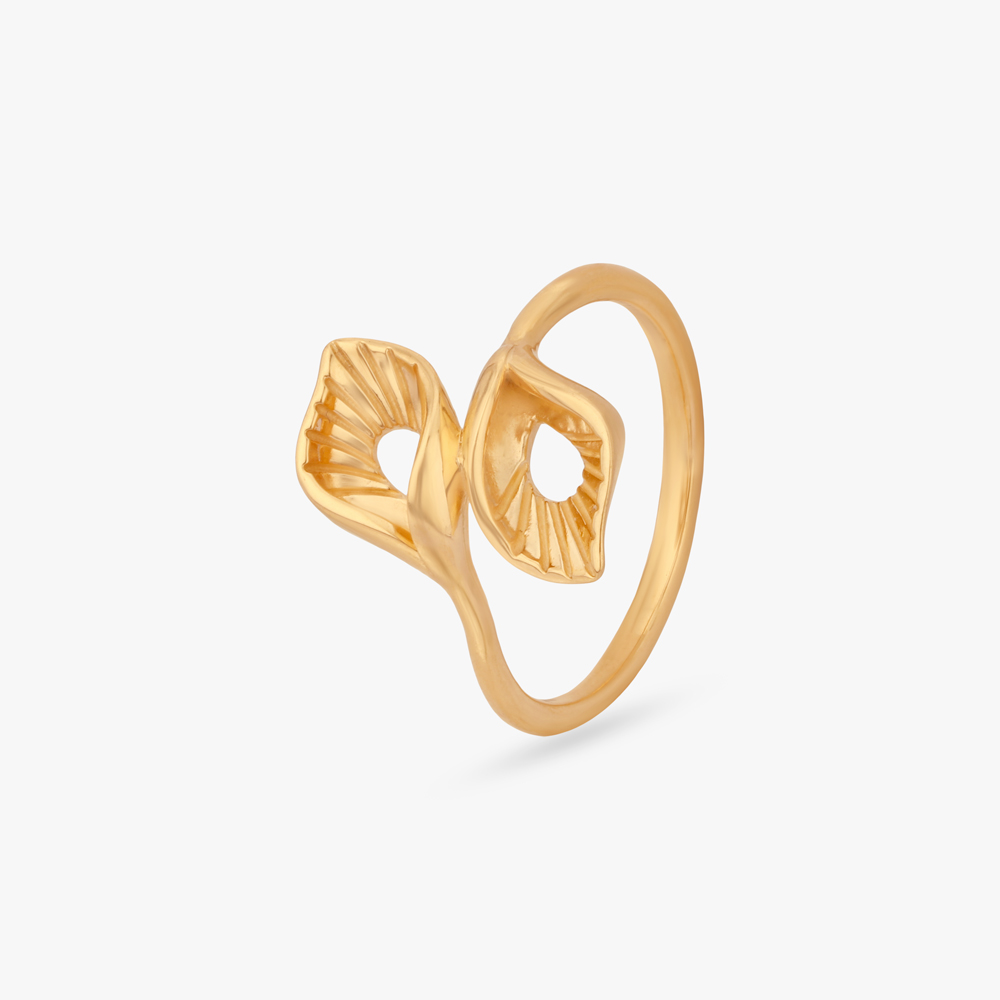 Radiant Petal Gold Ring,,hi-res image number null