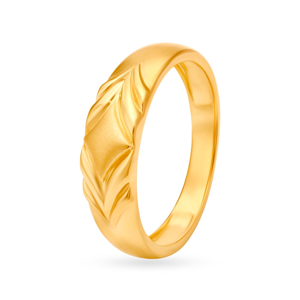 Dapper 22 Karat Yellow Gold Concentric Patterned Finger Ring,,hi-res image number null
