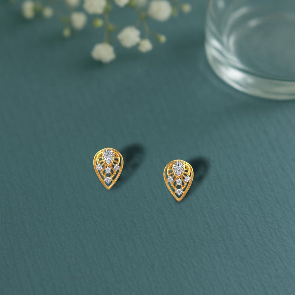 

Drop Grace Diamond Stud Earrings