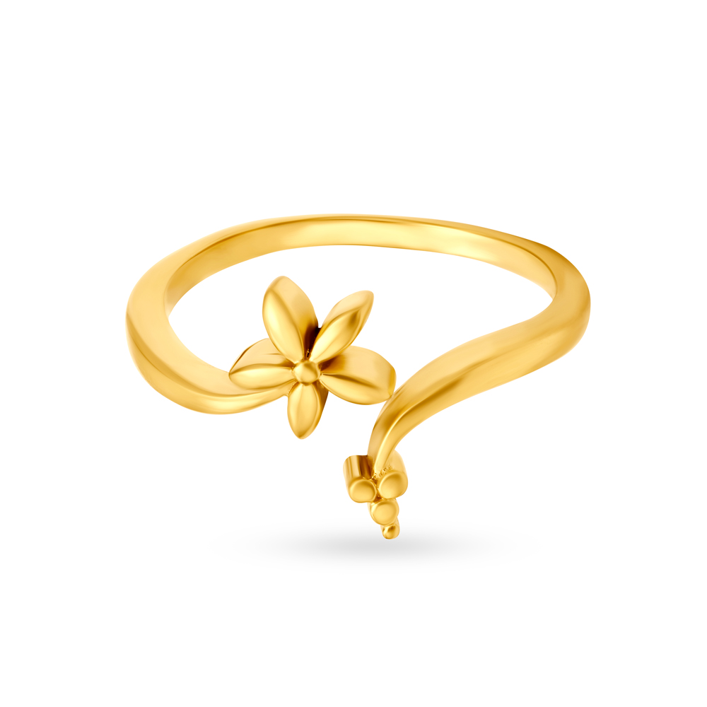 

Exquisite 22 Karat Yellow Gold Floral Finger Ring