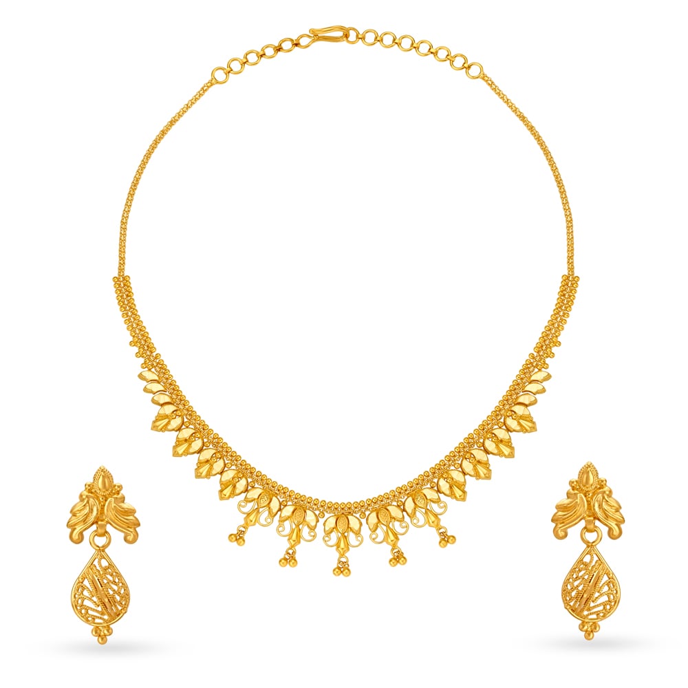 Lustrous Gold Necklace and Earrings Set