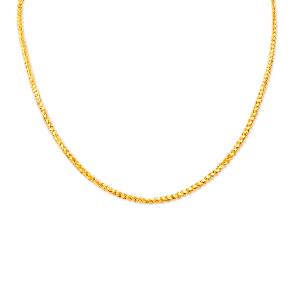 

Alluring Yellow Gold Rope Chain