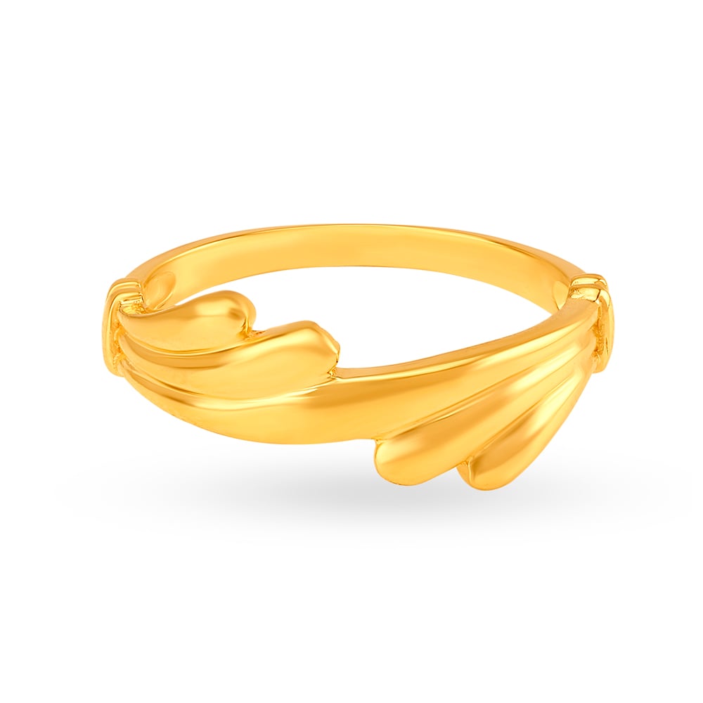 Charming 22 Karat Yellow Gold Ring With Patternwork,,hi-res image number null