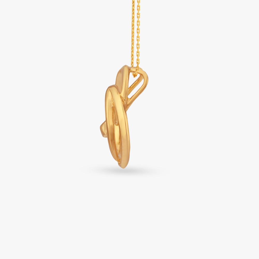 

Swirl Muse Gold Pendant