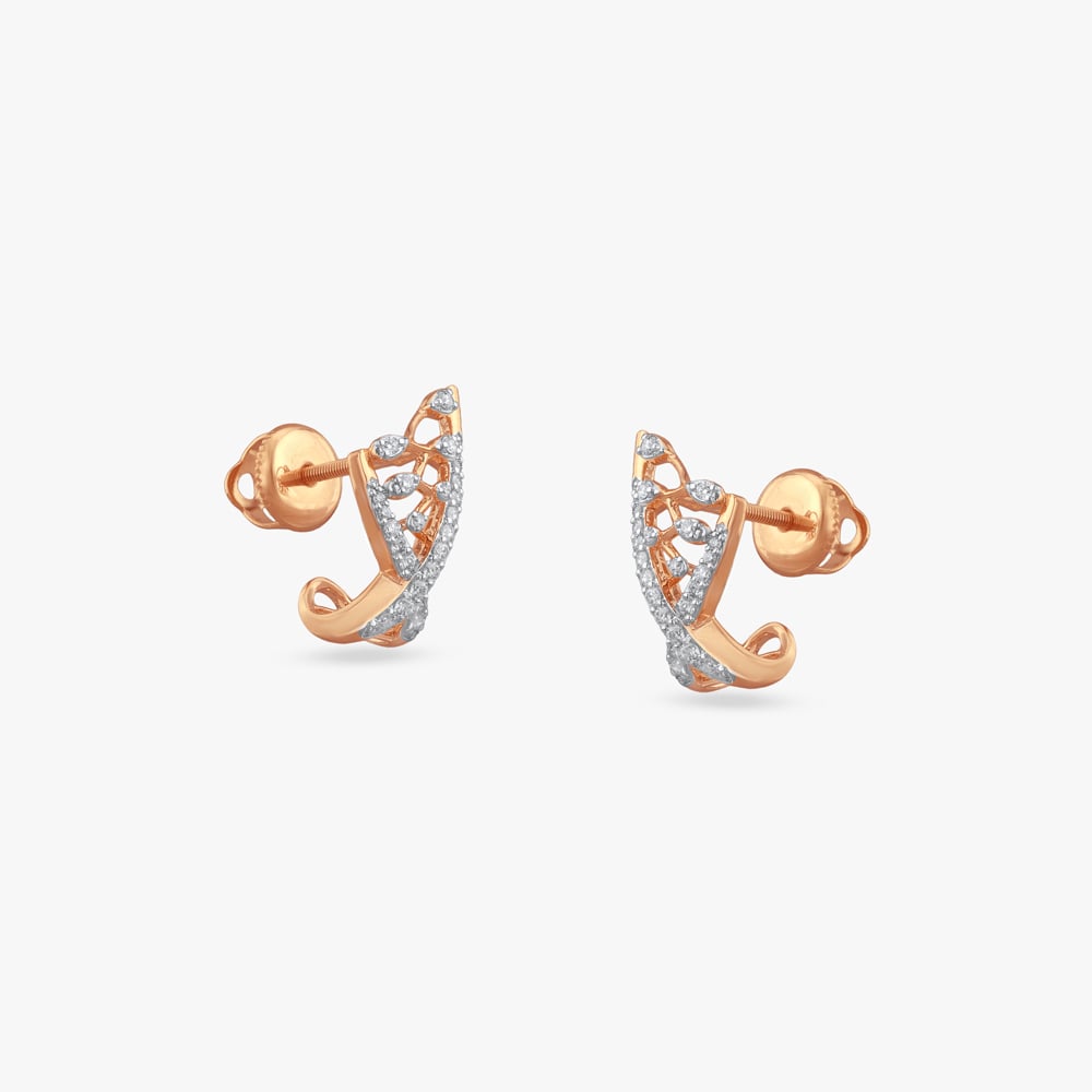 

Twinkling Crossover Diamond Stud Earrings