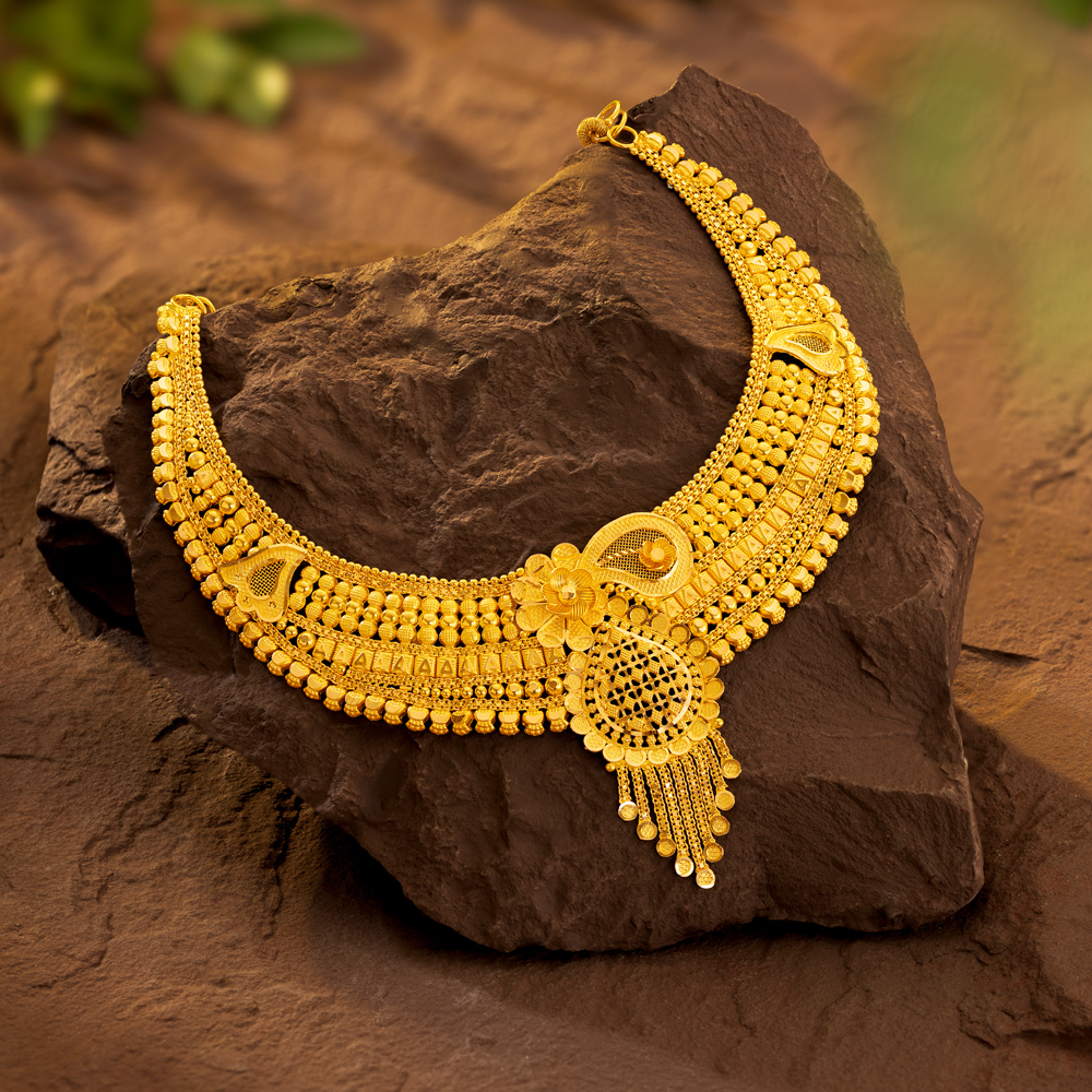 Filigree Bloom Gold Necklace Set,,hi-res image number null