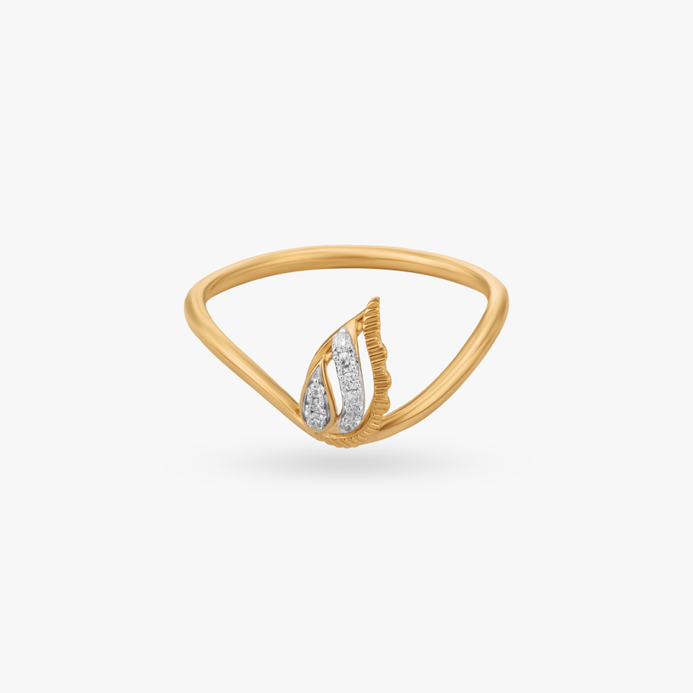 Crescent Sweep Diamond Ring,,hi-res image number null