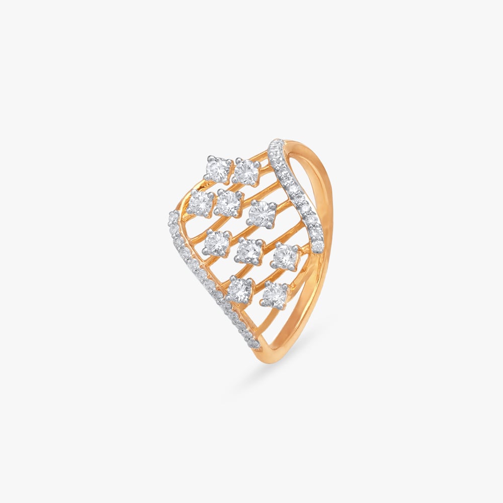 

Grand Cascade Diamond Finger Ring
