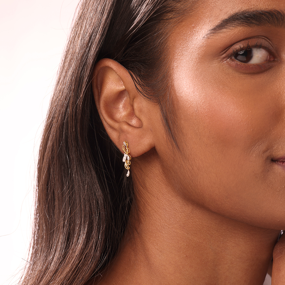 Dewdrop Cascade 18 Kt Gold & Diamond Drop Earrings,,hi-res image number null