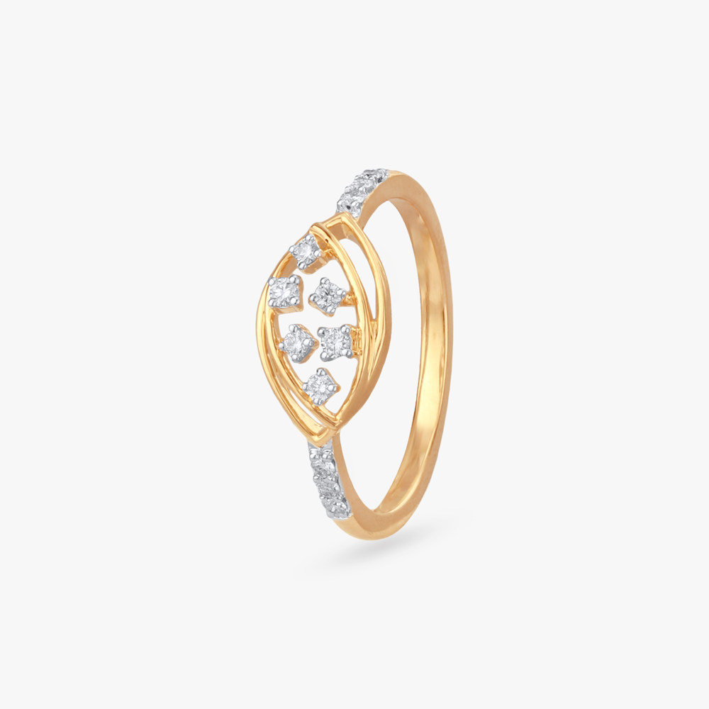 

Marquise Charm Diamond Ring