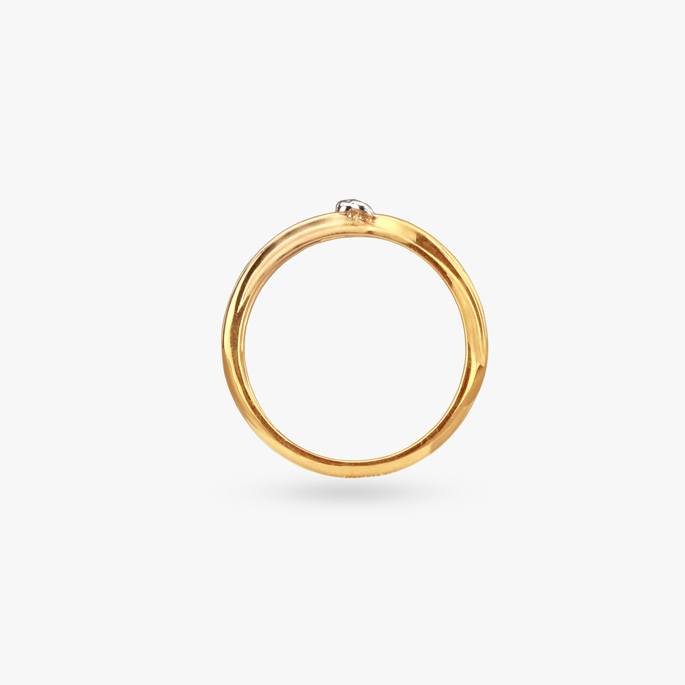 Ribbon Twist Gold Finger Ring