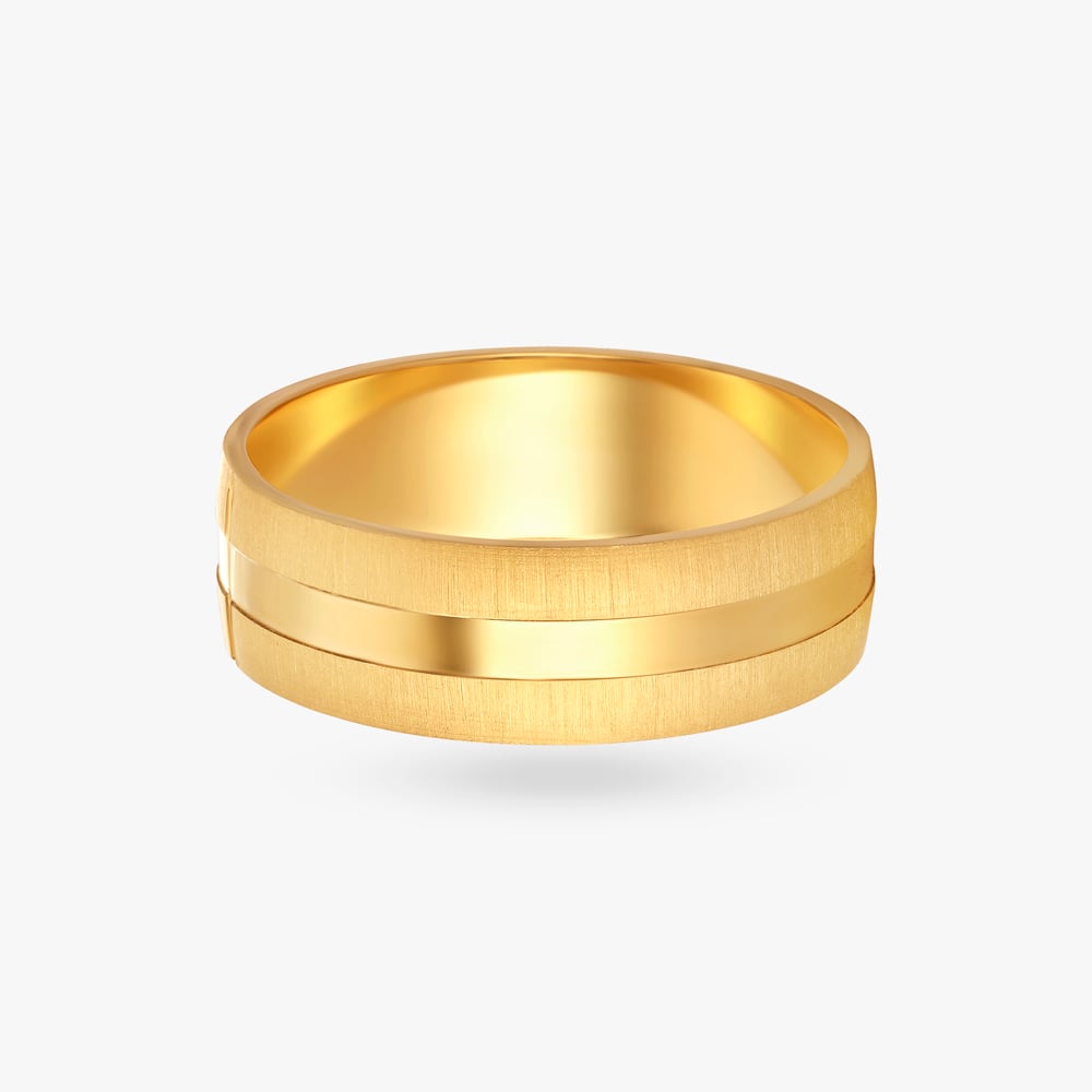 Sculpted Men's Gold Finger Ring,,hi-res image number null
