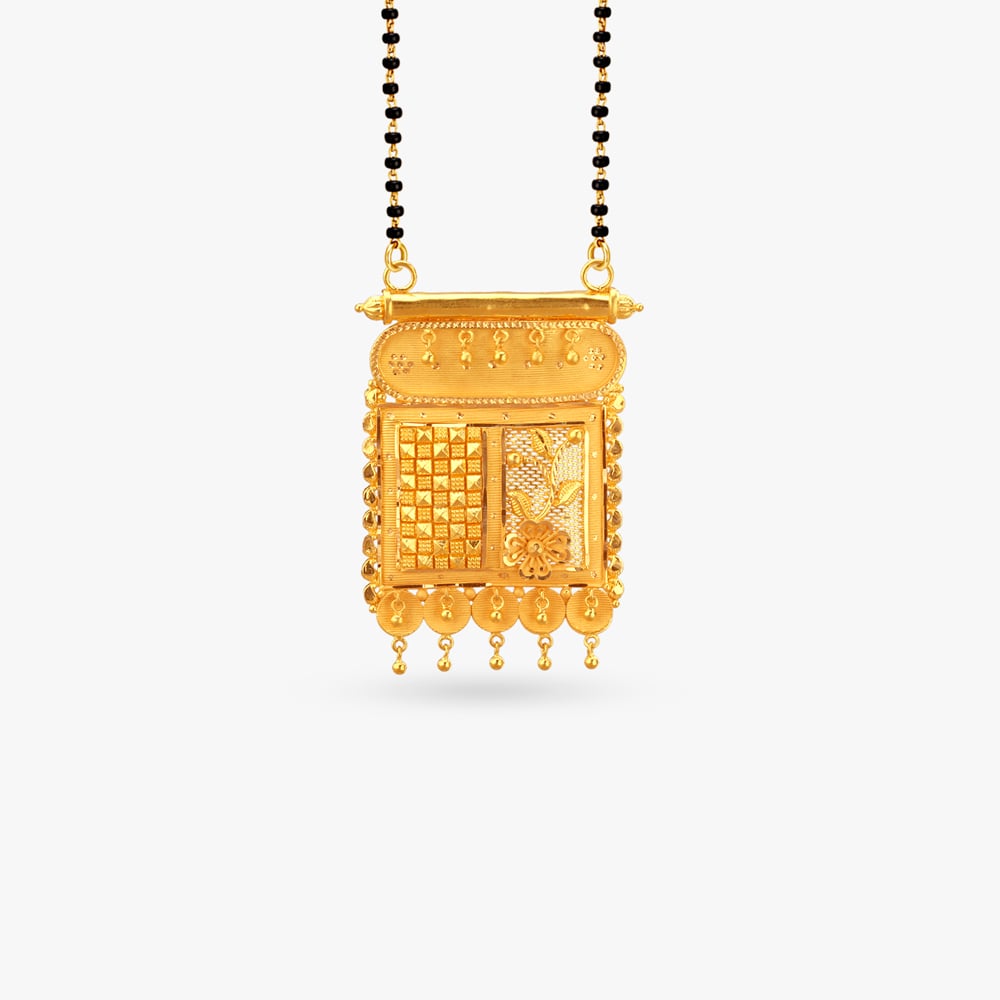 

Classic Grace Gold Pendant