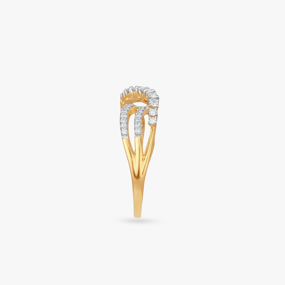 Twisted Sparkle Diamond Finger Ring,,hi-res image number null