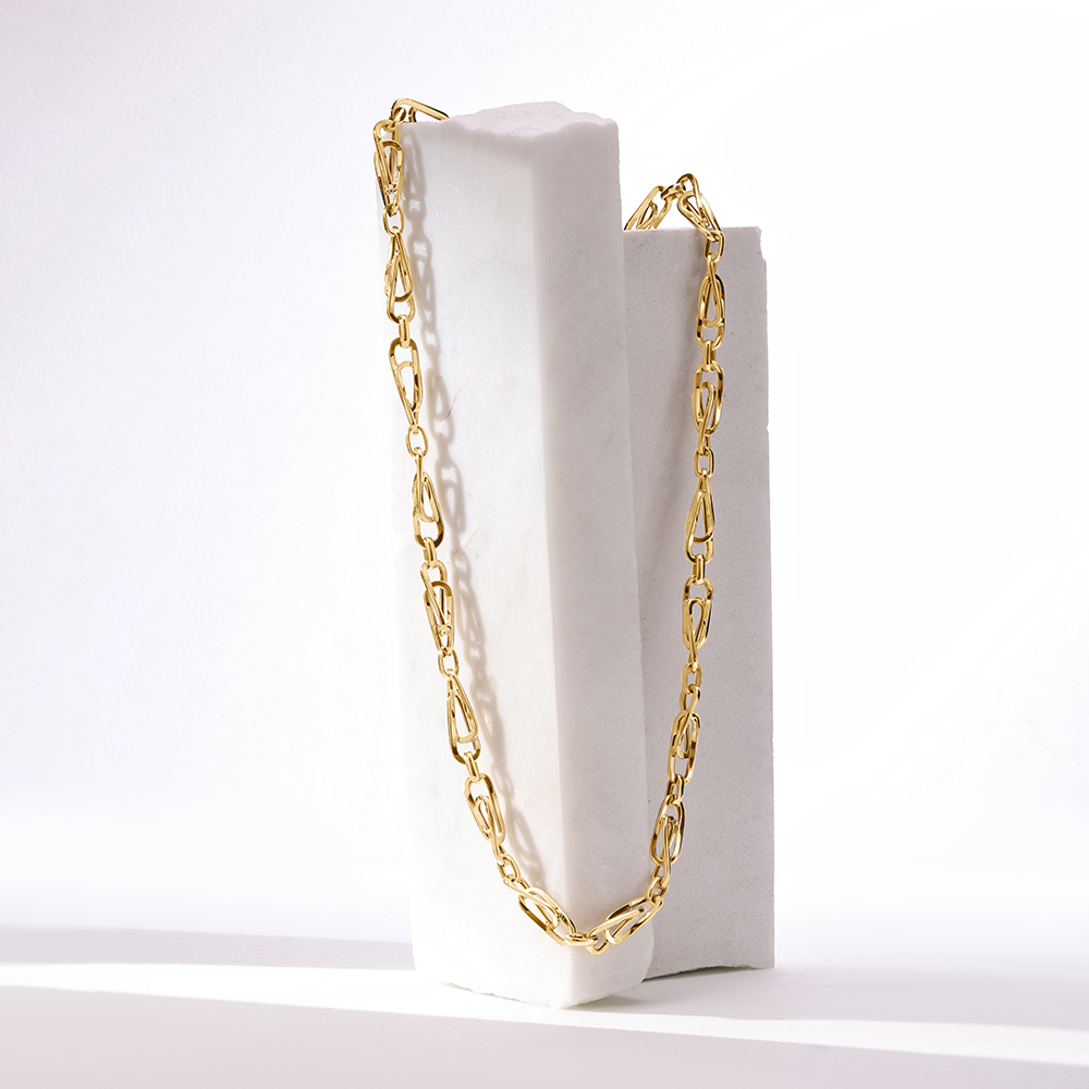 Sleek Elegance 18KT Gold Chain,,hi-res image number null