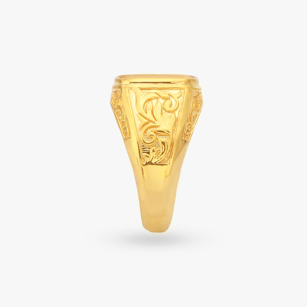 Engraved Gold Finger Ring for Men