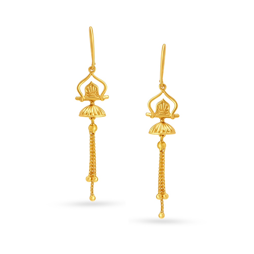 Vivacious Modish Hoop Earrings