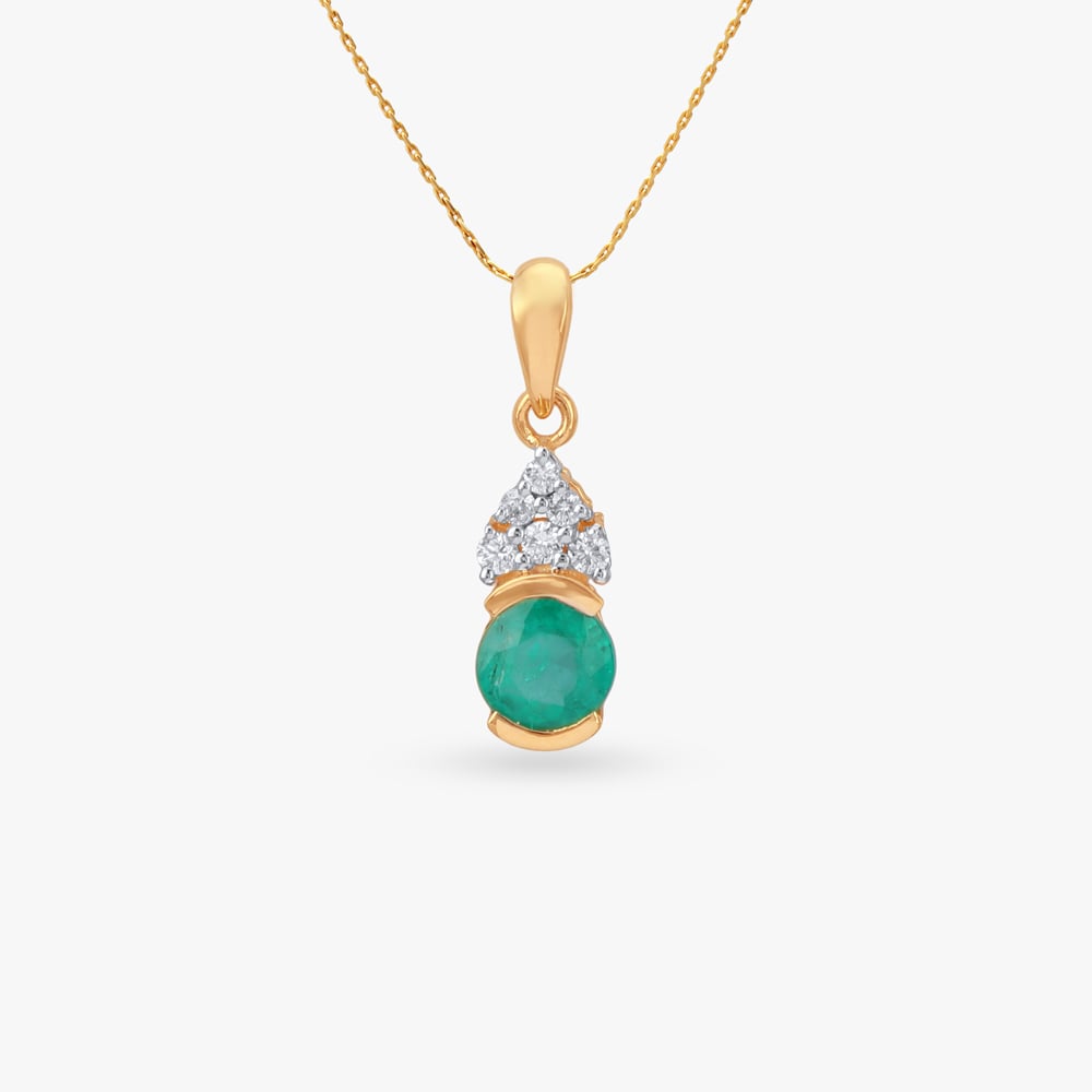 

Luxe Glow Diamond Pendant