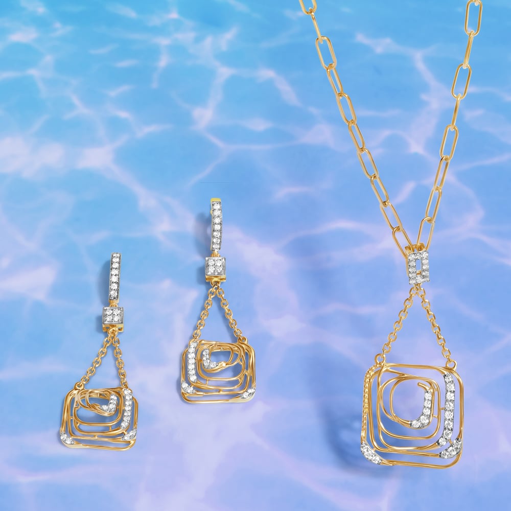 An Elegant Flow Diamond Necklace Set
