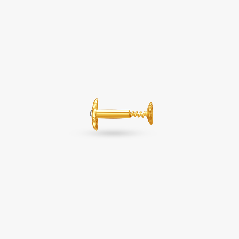 Charming Gold Nose Pin for the Indian Bride,,hi-res image number null