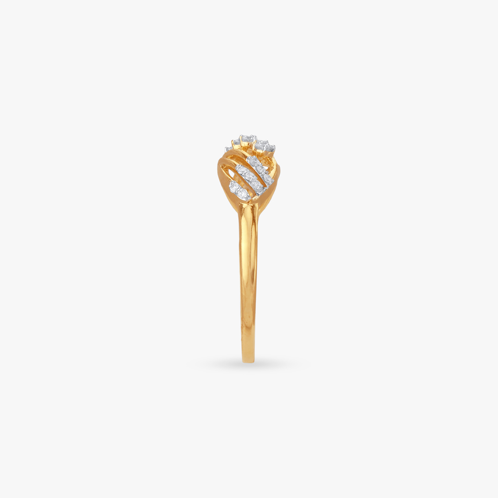 Bold Radiant Diamond Finger Ring,,hi-res image number null