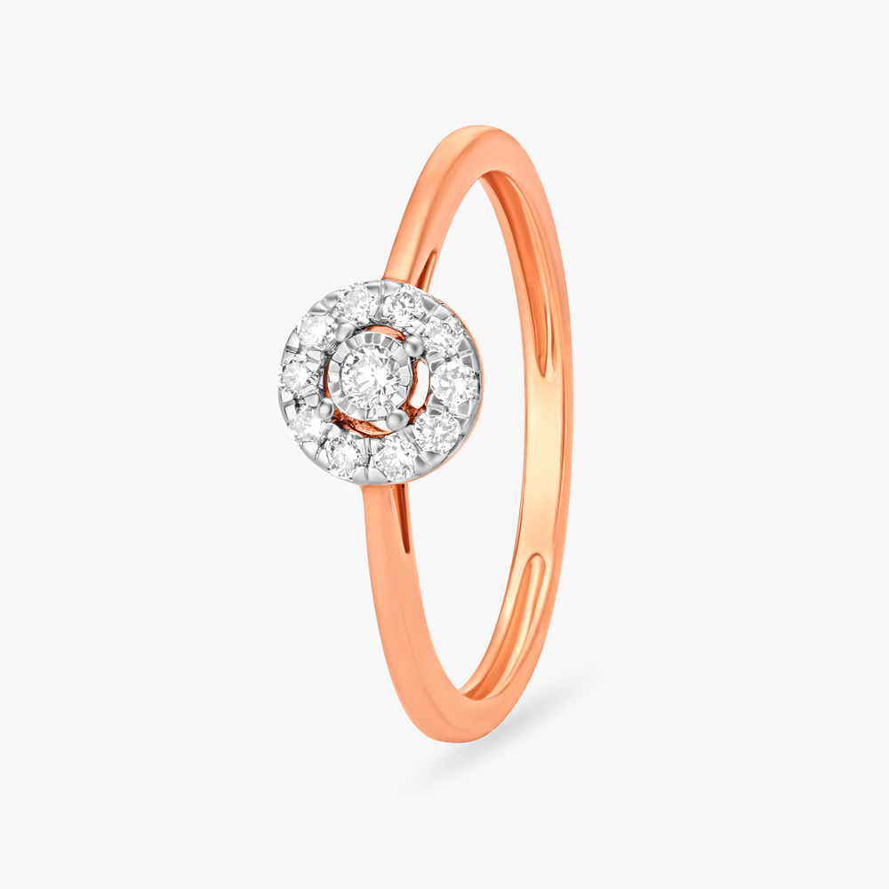 Stunning Dainty Diamond Ring