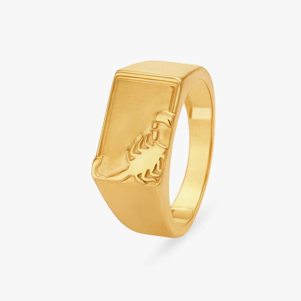 Gold hotsell scorpion ring