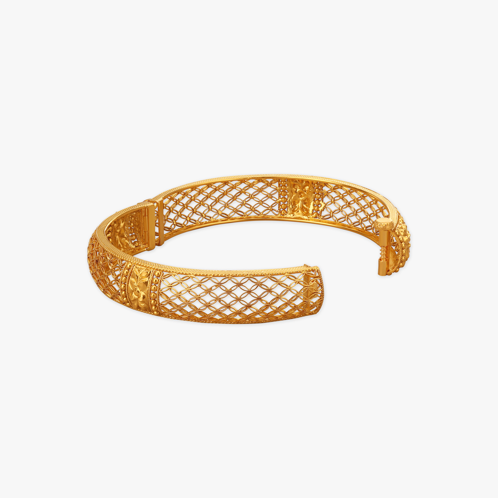 Dance of Divinity Bangle,,hi-res image number null