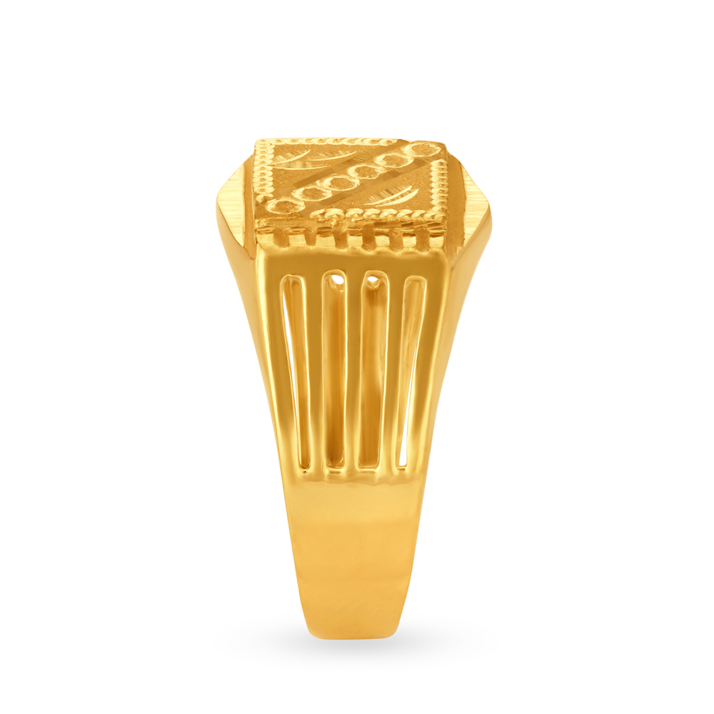 Stunning Gold Ring for Men,,hi-res image number null