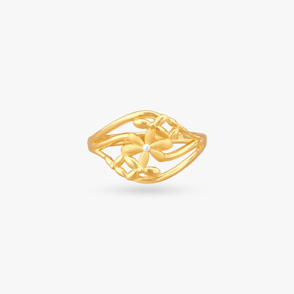 Petal Charm Gold Ring,,hi-res image number null