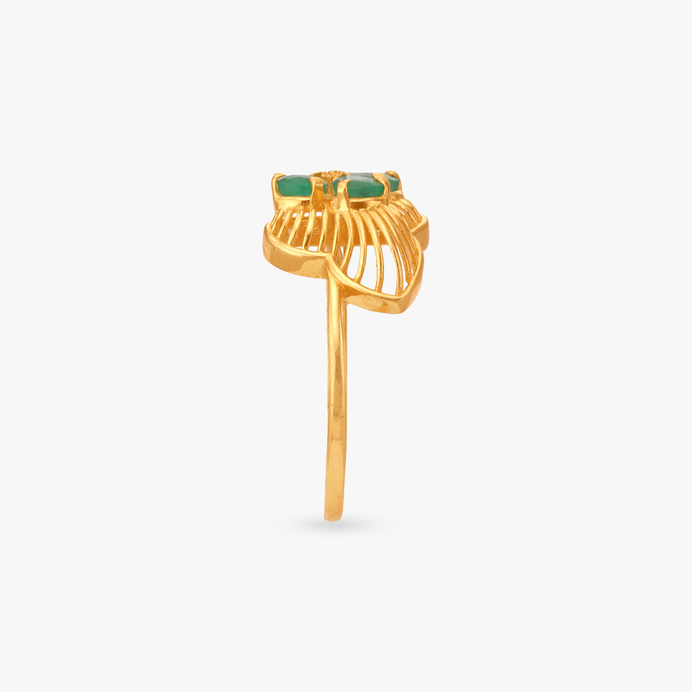 Vivid Whimsy Emerald Finger Ring,,hi-res image number null