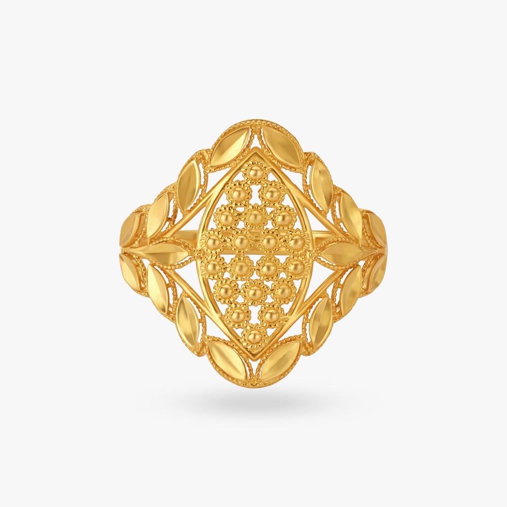 

Filigree Gold Finger Ring