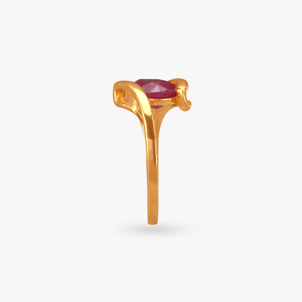 Ruby Twist Gold Finger Ring,,hi-res image number null