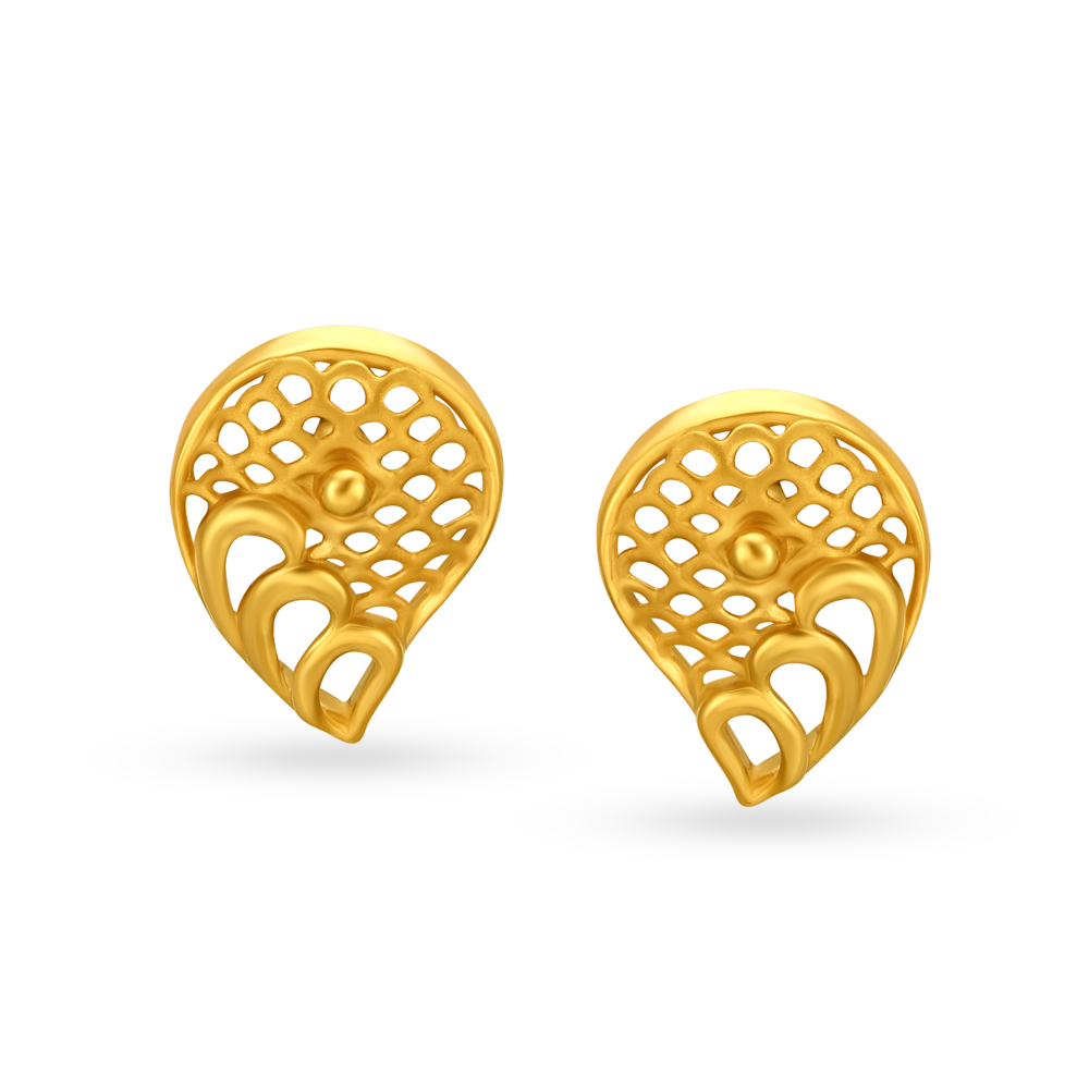 Top 91+ gold stud earrings in tanishq super hot - esthdonghoadian