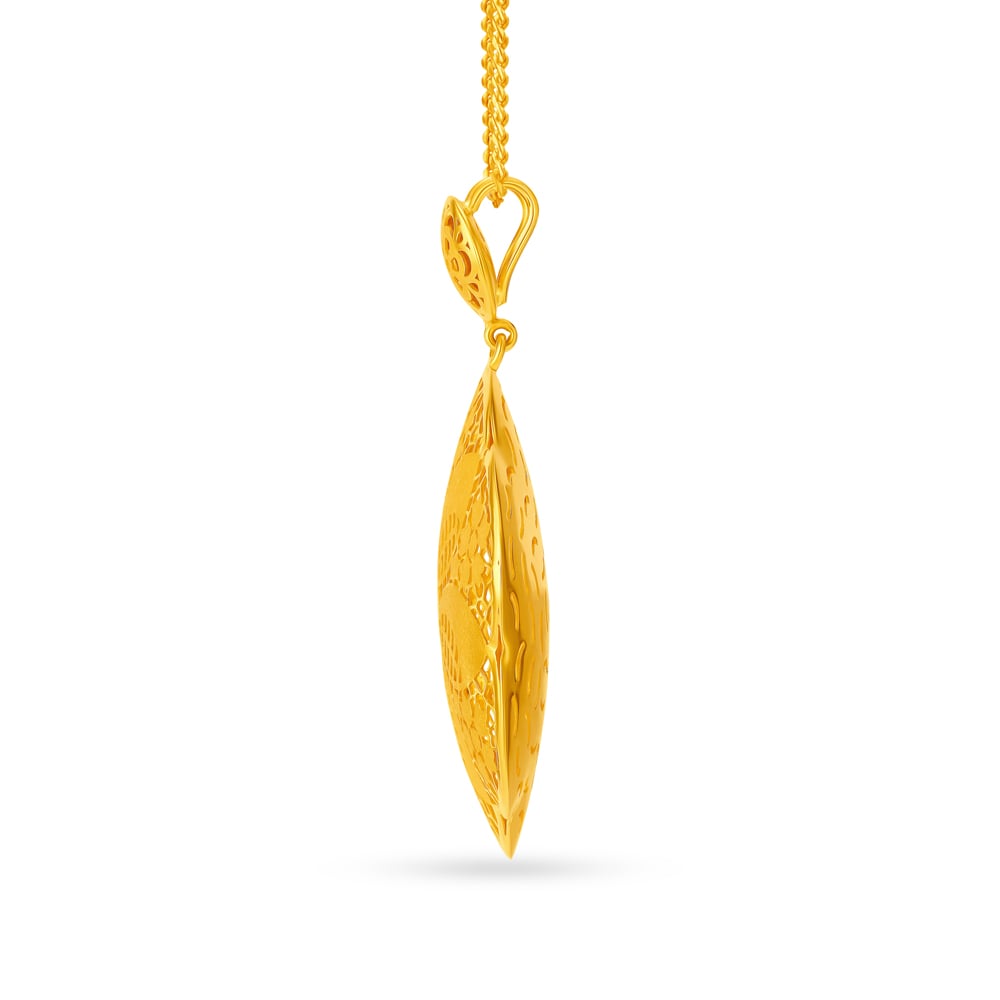Decorous Laser Cut Floral Pattern Gold Pendant,,hi-res image number null