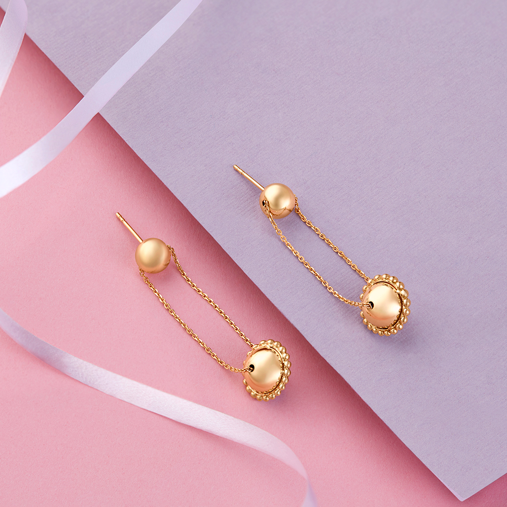 Splendid Contemporary Bead and Chain Gold Chandelier Drop Earrings