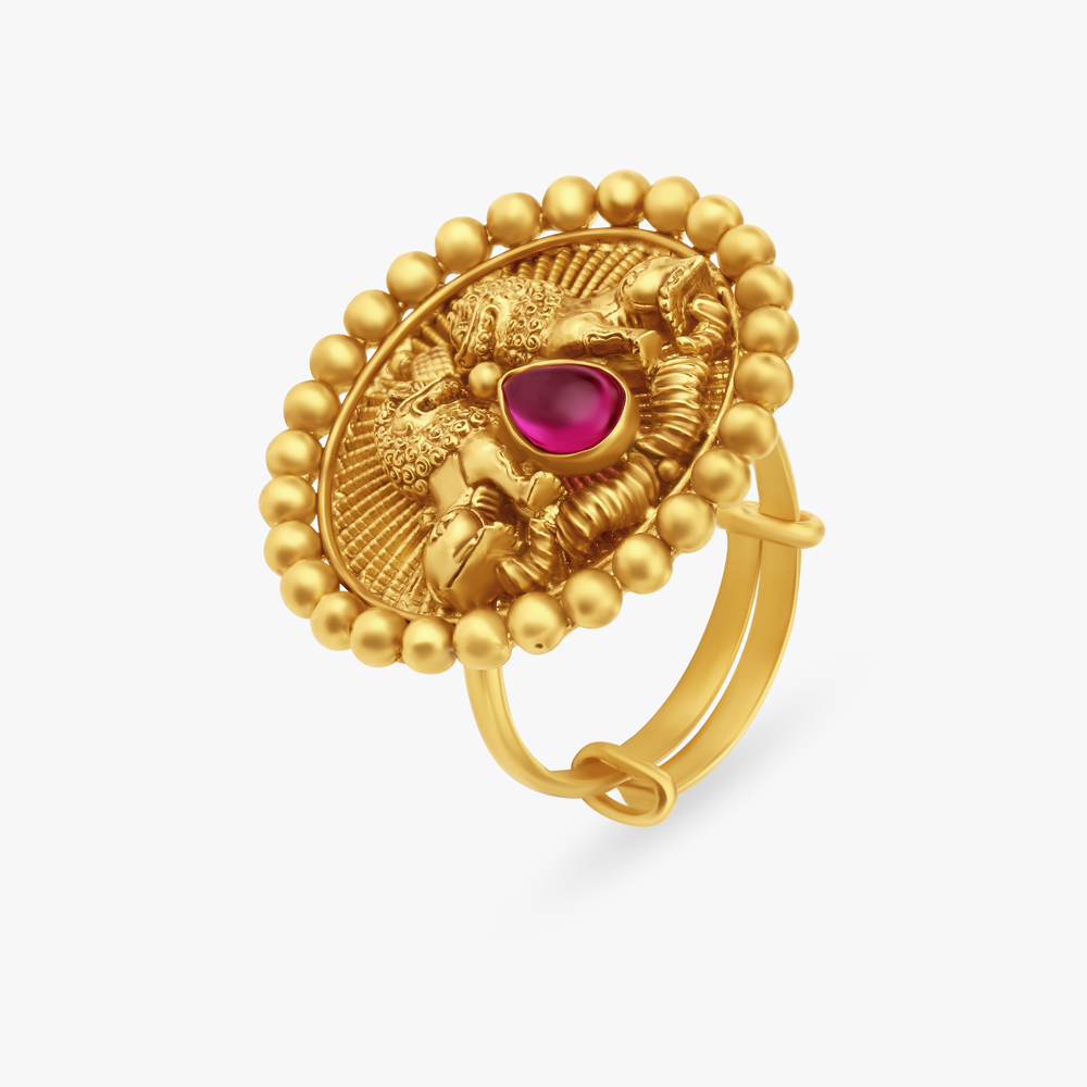 The Gallant Simhazhi Ring,,hi-res image number null