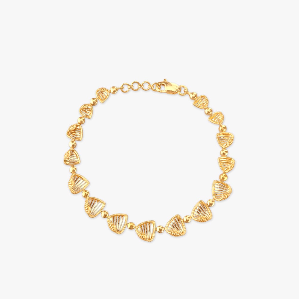 

Textured Heart Gold Bracelet